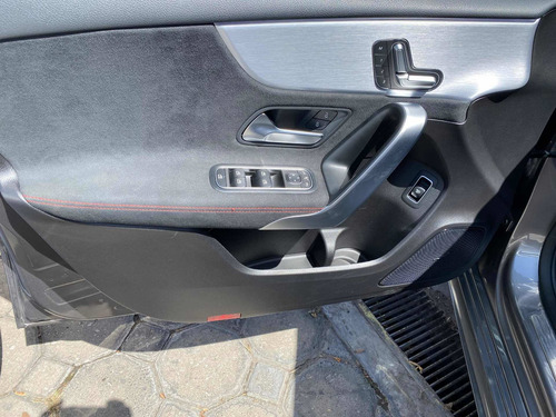 Imagen 5 de 14 de Mercedes-benz Clase A 2020 1.6 200 Cgi Sport At