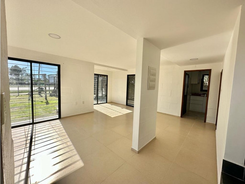 1529/p/1 Venta Casa C/renta A Estrenar, 3dorm Pinar Norte