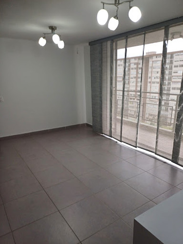 Apartamento En Venta La Samaria 589-2373