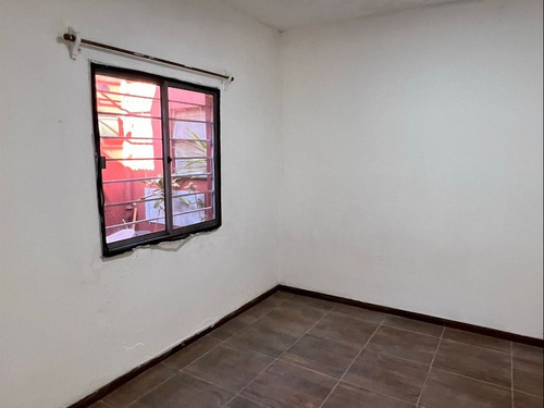 Venta Apartamento 2 Dormitorios Y Patio La Blanqueada