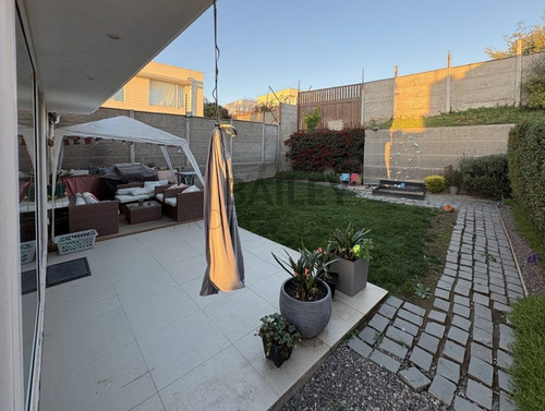 Casa En Arriendo En Concón