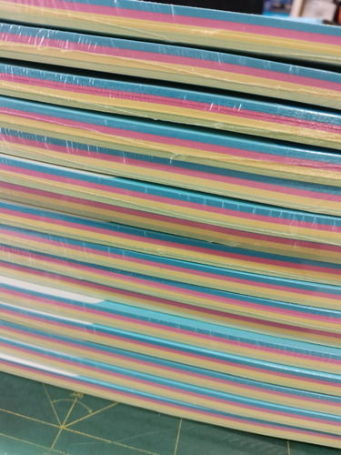 Papel Colores Pasteles Surtido 75grs 4 Colores 100 Hjs Carta