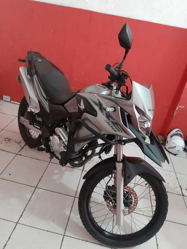 Imagem 7 de 15 de Honda Xre 300 Prata Unico Dono Baixo Km