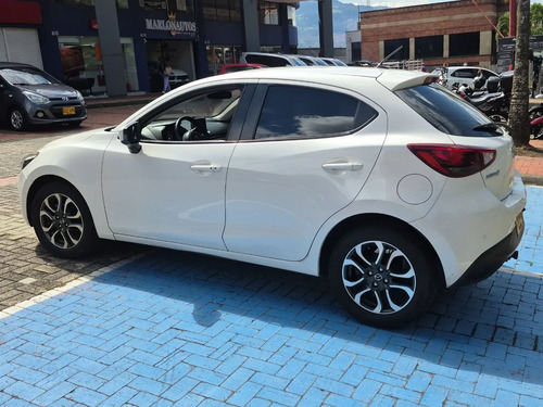 Mazda 2 1.5 Grand Touring 2017
