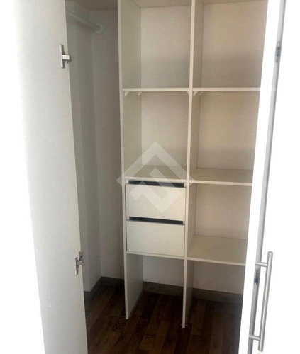 Departamento En Venta De 2 Dorm. En Estación Central