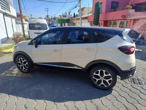 Renault Captur 2.0 Iconic At