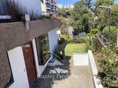 Departamento En Venta De 3 Dorm. En Concón