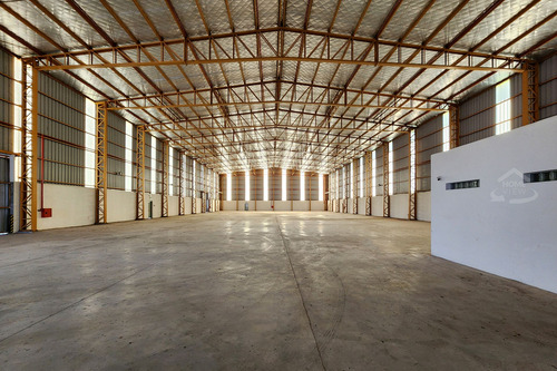 Venta Galpón 2244m2 Cub-parque Industrial Cañuelas
