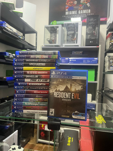 Resident Evil Biohazard Edição Padrão Playstation 4 Ps4 (Usado)