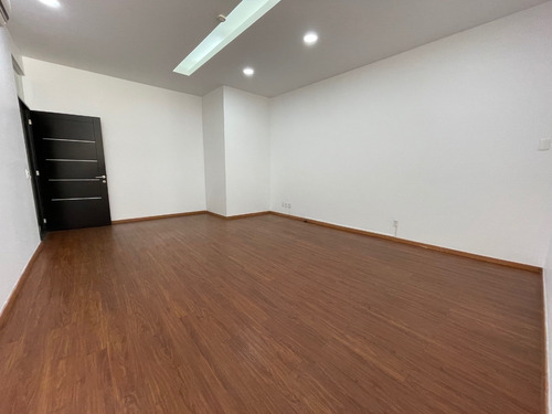 Imagen 6 de 13 de Venta De Consultorios Y Oficinas En Magnífica Ubicación