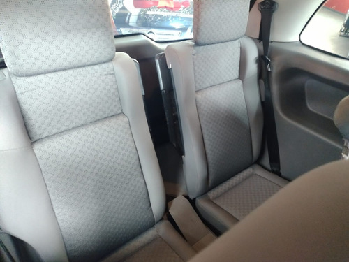 Imagem 9 de 11 de Zafira 2.0 Mpfi Comfort 8v 4p Completa 2008