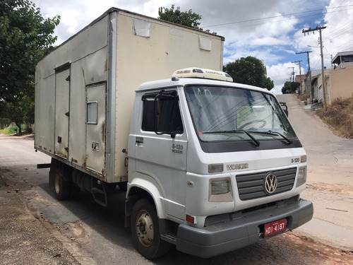 Imagem 3 de 12 de Caminhão 8.120 Euros Bau