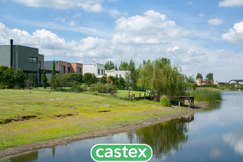 Lote Al Agua A La Venta En San Matías, Escobar.