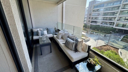 Departamento En Venta De 2 Dorm. En Lo Barnechea