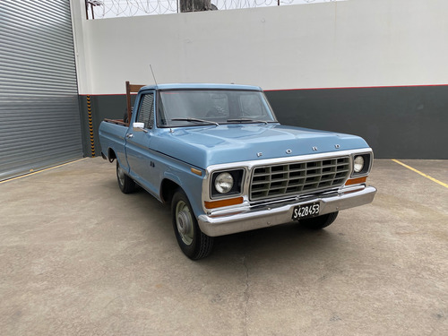 Ford F-100 3.6 Std