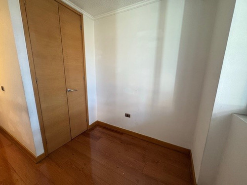 Departamento En Venta De 4 Dorm. En Vitacura
