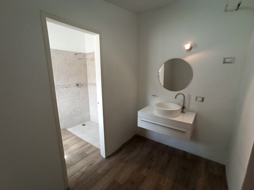Imagen 13 de 25 de Adriana Atienzo Vende | Moderna Casa En Guataparo Country Club (foc-648)