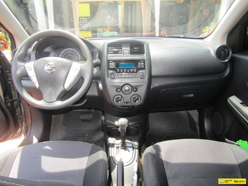 Nissan Versa 1.6 Sense