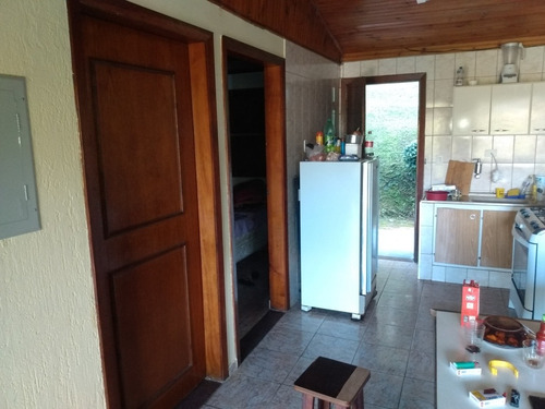 Linda Chácara Mobiliada Com Piscina