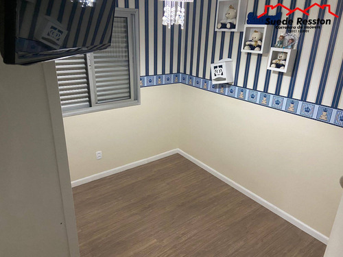 Imagem 4 de 15 de Apartamento A Venda 61 M² Sacada R$ 330.000,00 - 905