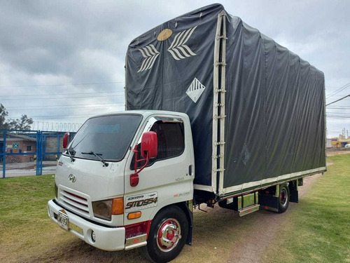 Hyundai Hd65