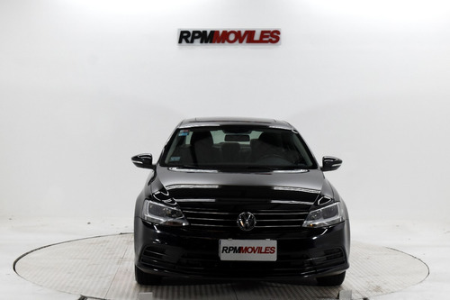 Imagen 3 de 14 de Volkswagen Vento 2.0 Advance Summer Pack Mt 2016 Rpm Moviles