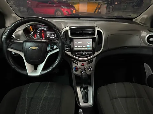 Chevrolet Sonic 1.6 Lt 5 p Automática