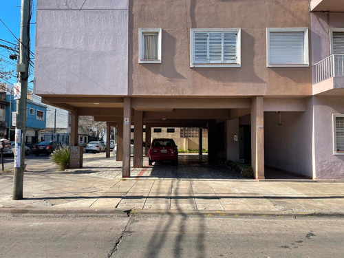 Imagen 2 de 14 de Venta Departamento 3 Ambientes 75 Mts Castelar Centro Sur