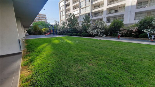 Departamento En Venta De 1 Dorm. En Las Condes