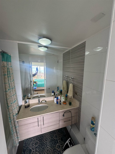 Departamento En Venta De 2 Dorm. En Concón