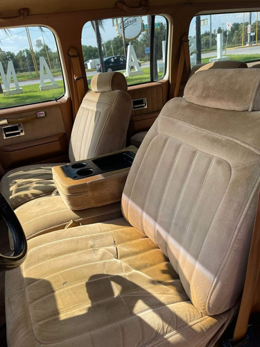 Imagen 6 de 14 de Chevrolet Suburban Suburban