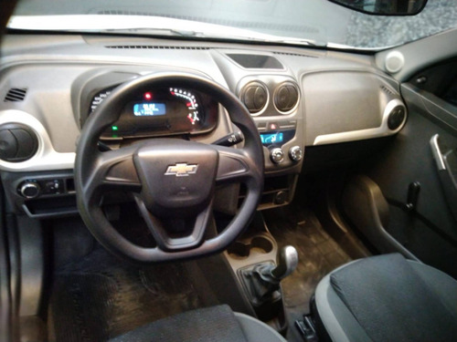 Imagem 4 de 8 de Chevrolet Montana 1.4 Mpfi Ls Cs 8v Flex 2p Manual