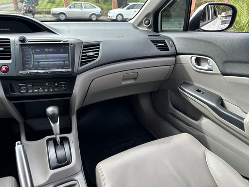Honda Civic Civic Sedan LXR 2.0 Flexone 16V Aut. 4p