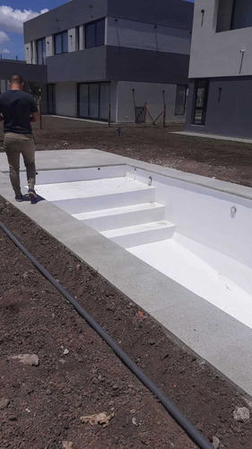 Imagen 7 de 12 de Construcción De Piletas De Hormigón Gba Zona Sur