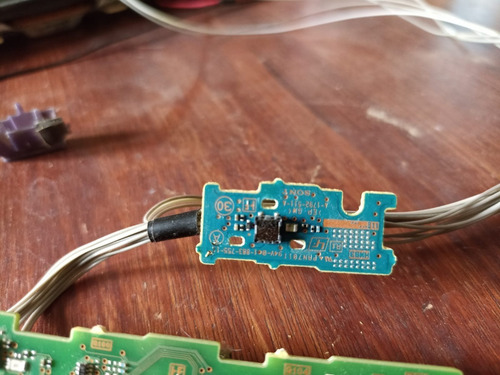 Sensor Pantalla Sony Kdl-40ex520 1-732-389-11 (Usado)
