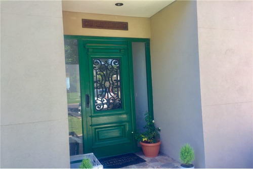 Casa En Venta Haras Santa Maria Area Eucaliptos
