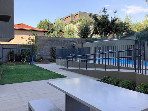 Exequiel Fernández / Ñuñoa 2d 2b Estacionamiento Y Bodega