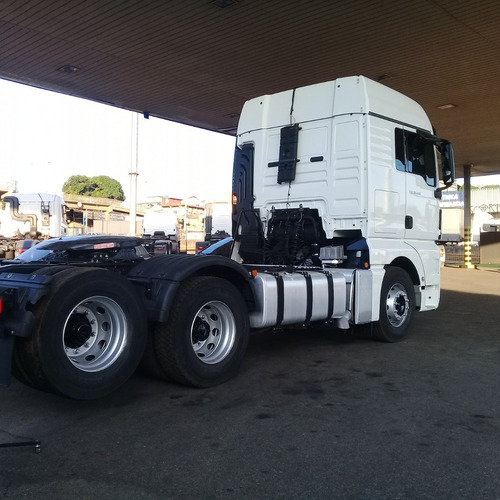 Imagem 12 de 21 de Man Tgx 28440 6x2 Super Conservado 17/18