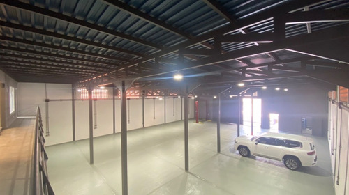 Imagen 4 de 28 de Galpón En Venta Nuevo Av. Sucre Los Dos Caminos -fernando Bethke