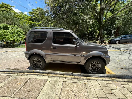 Suzuki Jimny 1.3 Mt 4x4