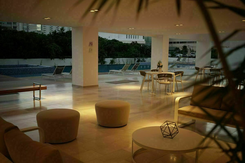 Lujoso Departamento En Venta En Zona Hotelera De Cancun