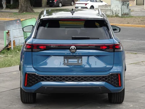 Volkswagen Tiguan 1.4 Tsi R-Line Dsg7