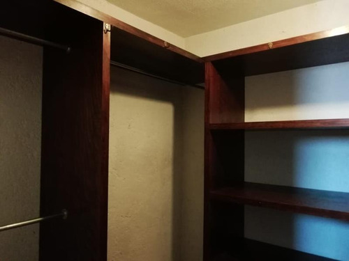 Imagen 5 de 12 de Casa Sola En Venta Villas De Irapuato