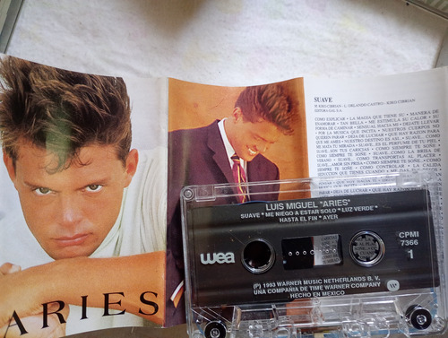 Luis Miguel Aries/ Romance Estándar