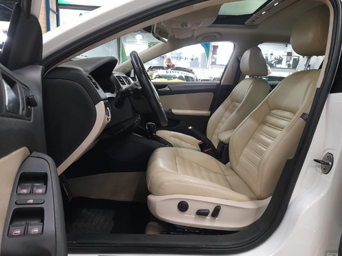 Imagem 13 de 15 de Volkswagem Jetta 2013 2.0 Tsi Highline 200cv *top De Linha*