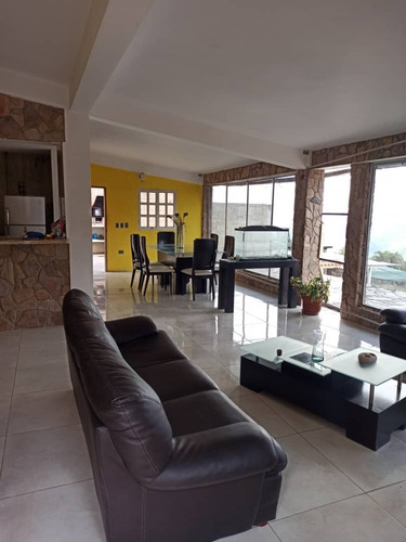 Imagen 3 de 14 de Espaciosa Casa Sector Pozuelos Vía El Faro San Antonio De Los Altos