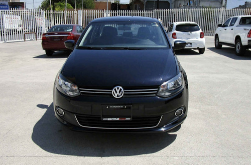 Imagen 8 de 15 de Volkswagen Vento 2014 4p Highline L4/1.6 Man