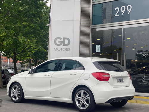 Imagen 3 de 25 de Mercedes Benz A200 Urban B.efficiency 156cv, No Bmw 118.