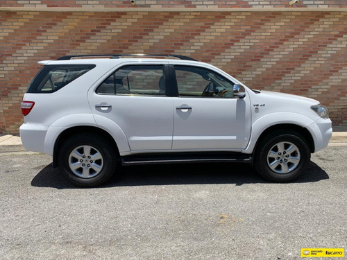 Toyota Fortuner Sr 4x2