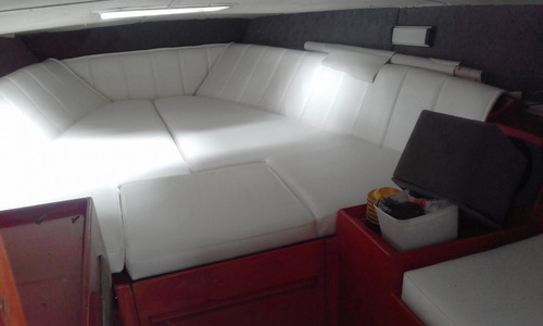 Imagem 8 de 11 de Lancha Pegasus 25 Cabinada